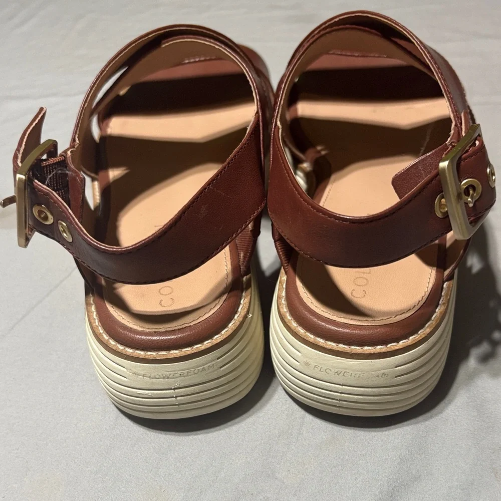 Women COLE HAAN Brown Strappy Platform Sandals SIZE: 6.5 B - Picture 5 of 9